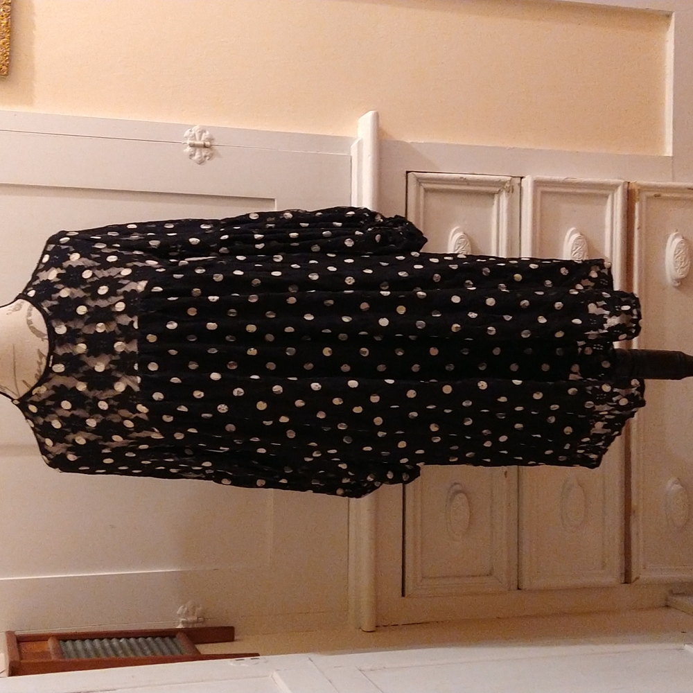 Lorena Rose lace/mesh black/white dress Sz L